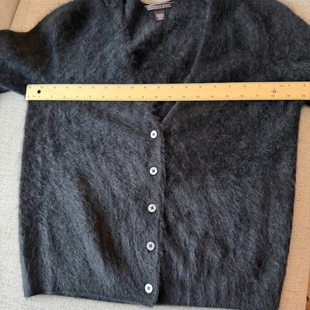🖤 VS Cashmere Fuzzy Knit Black Cardigan Sweater - Picture 12 of 16